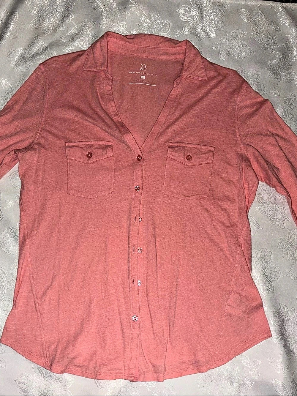 New York & Company Cotton Button Down Shirt in Pink Size Large Like New